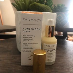 [NEW] FARMACY HONEYMOON GLOW